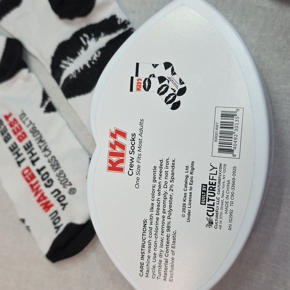 Kiss Crew Socks in Gift Box - Picture 4 of 5